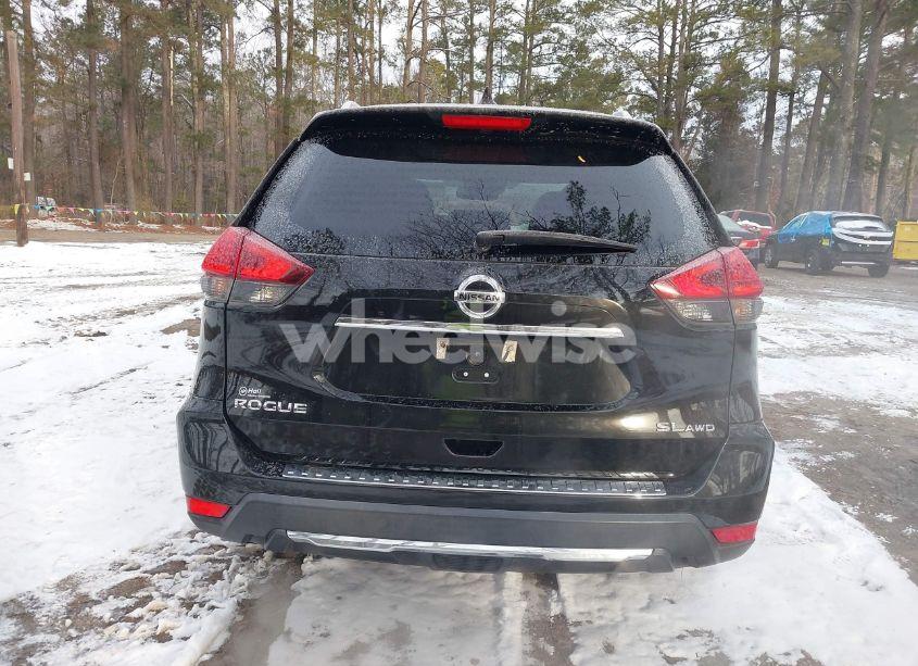 Photo 16 of 2017 Nissan Rogue SL (VIN 5N1AT2MV0HC840377)