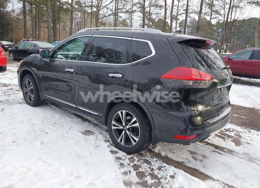 Photo 3 of 2017 Nissan Rogue SL (VIN 5N1AT2MV0HC840377)