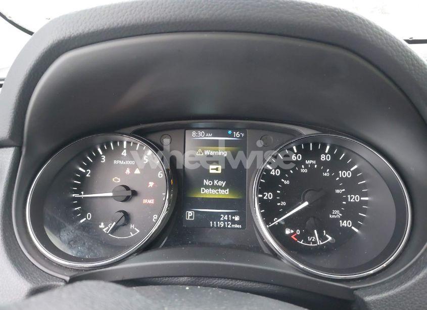 Photo 7 of 2017 Nissan Rogue SL (VIN 5N1AT2MV0HC840377)