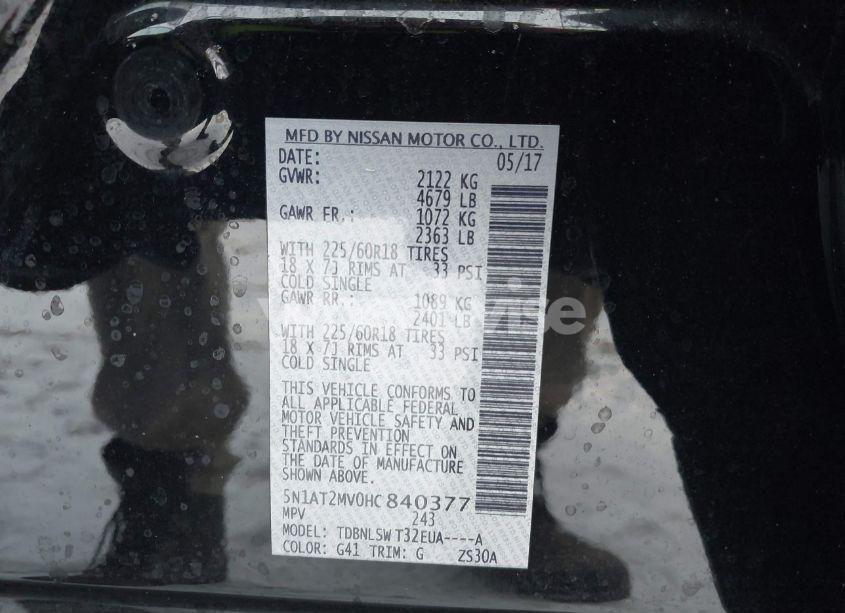 Photo 9 of 2017 Nissan Rogue SL (VIN 5N1AT2MV0HC840377)