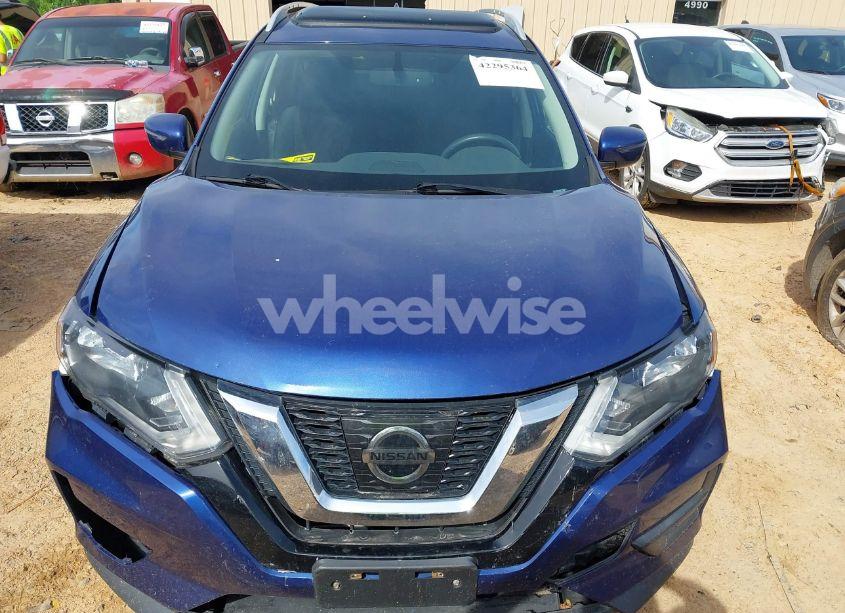 Photo 12 of 2017 Nissan Rogue SV (VIN 5N1AT2MV0HC841769)