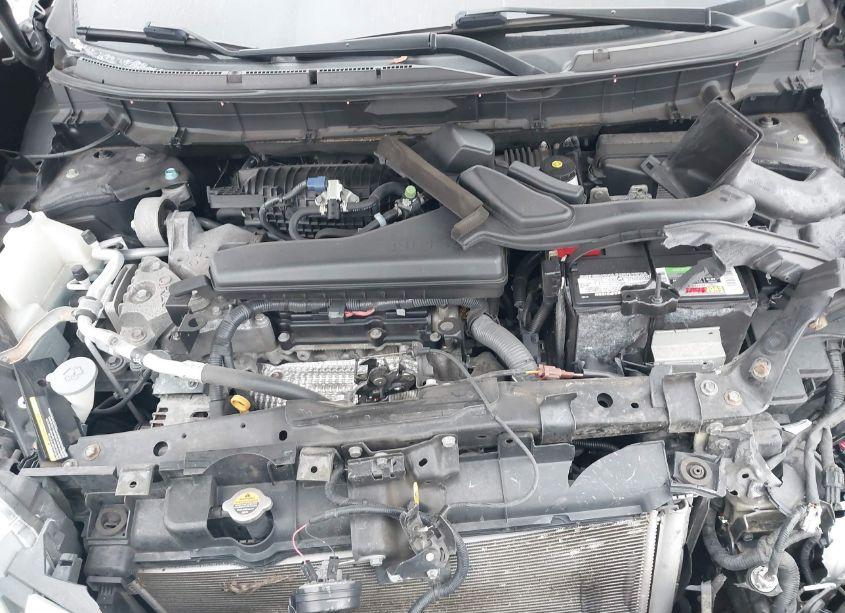 Photo 10 of 2017 Nissan Rogue SV (VIN 5N1AT2MV0HC888011)