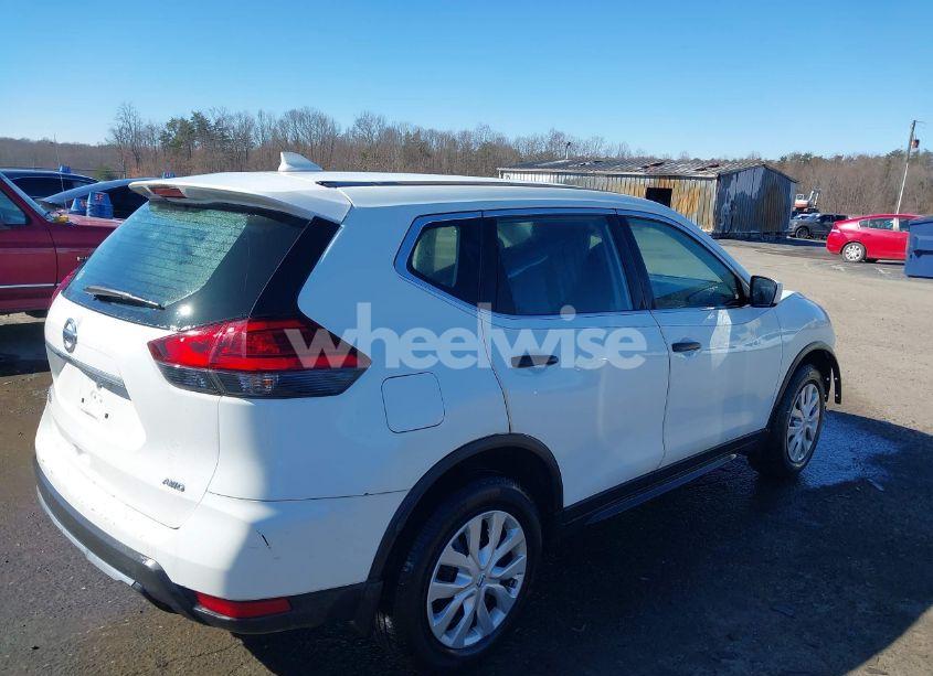 Photo 4 of 2017 Nissan Rogue S (VIN 5N1AT2MV0HC890986)