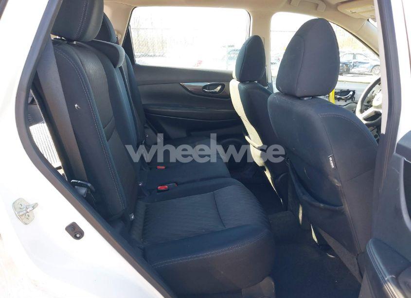 Photo 8 of 2017 Nissan Rogue S (VIN 5N1AT2MV0HC890986)