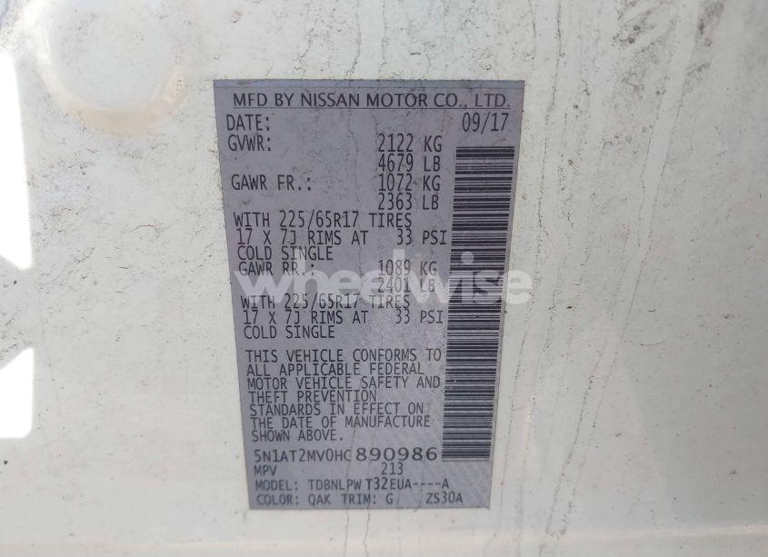 Photo 9 of 2017 Nissan Rogue S (VIN 5N1AT2MV0HC890986)