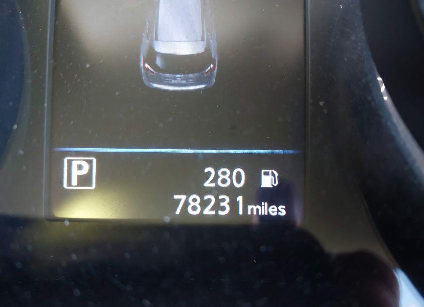 Photo 15 of 2018 Nissan Rogue SV (VIN 5N1AT2MV0JC700450)