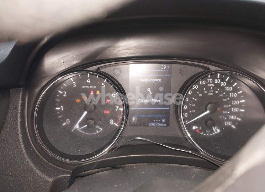 Photo 15 of 2018 Nissan Rogue S/SL/SV (VIN 5N1AT2MV0JC723999)