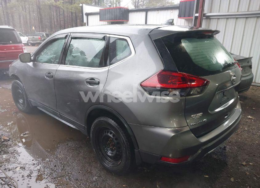 Photo 3 of 2018 Nissan Rogue S/SL/SV (VIN 5N1AT2MV0JC723999)