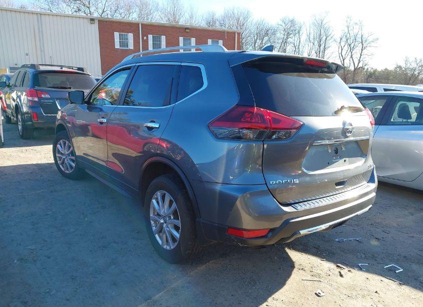 Photo 3 of 2018 Nissan Rogue SV (VIN 5N1AT2MV0JC752919)