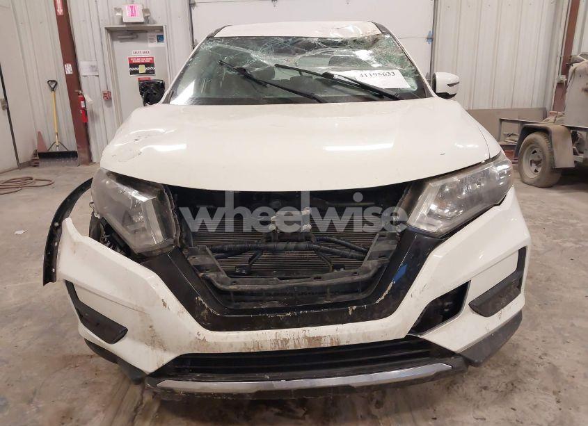 Photo 6 of 2018 Nissan Rogue S/SL/SV (VIN 5N1AT2MV0JC763015)