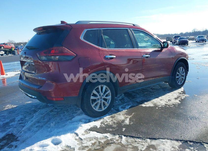 Photo 4 of 2018 Nissan Rogue SV (VIN 5N1AT2MV0JC783653)
