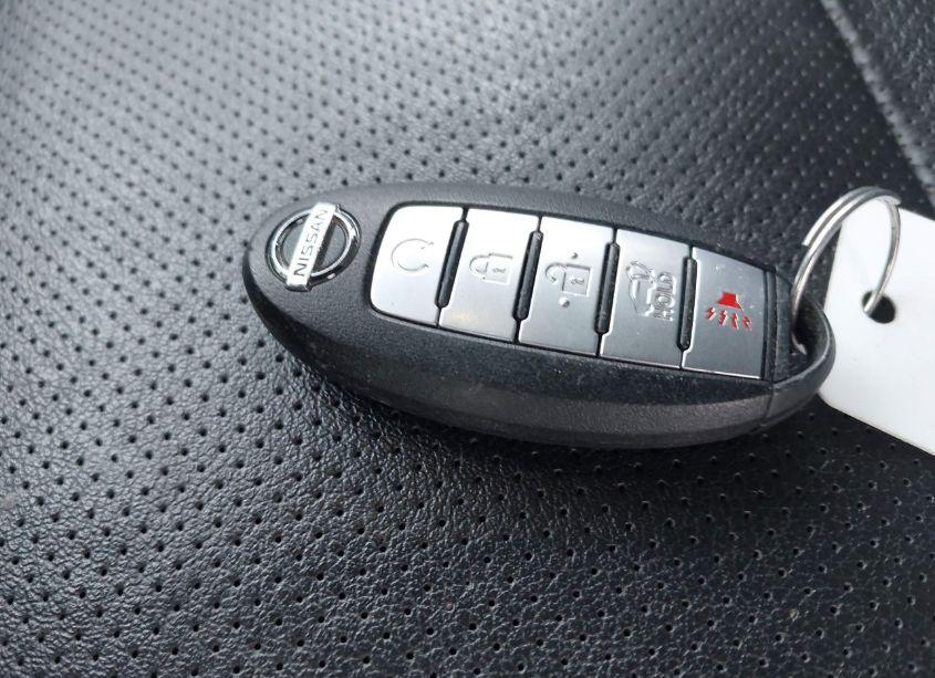 Photo 11 of 2018 Nissan Rogue SL (VIN 5N1AT2MV0JC794877)