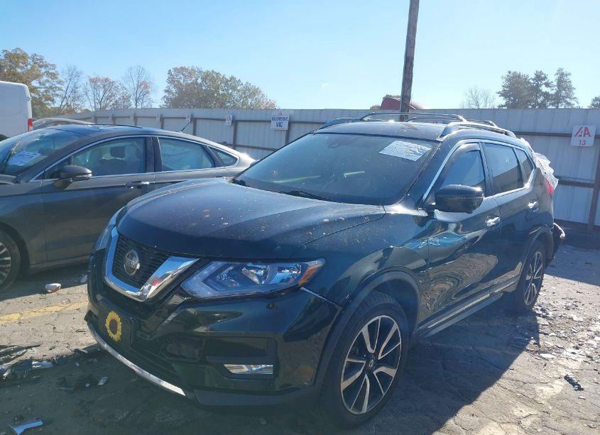 Photo 2 of 2019 Nissan Rogue SL (VIN 5N1AT2MV0KC704466)