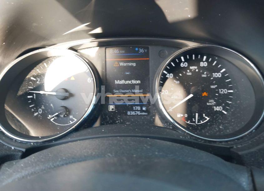 Photo 7 of 2019 Nissan Rogue SL (VIN 5N1AT2MV0KC712535)