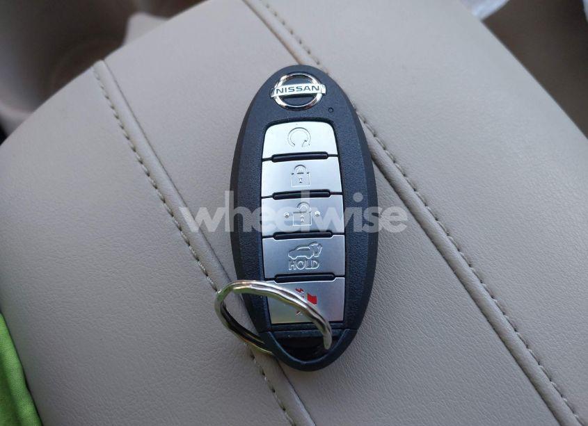 Photo 11 of 2019 Nissan Rogue SL (VIN 5N1AT2MV0KC729108)