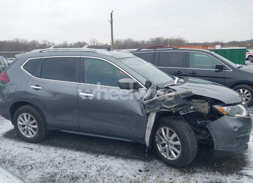 Photo 13 of 2019 Nissan Rogue S (VIN 5N1AT2MV0KC740884)