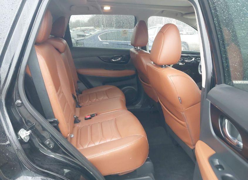 Photo 8 of 2019 Nissan Rogue SL (VIN 5N1AT2MV0KC787994)