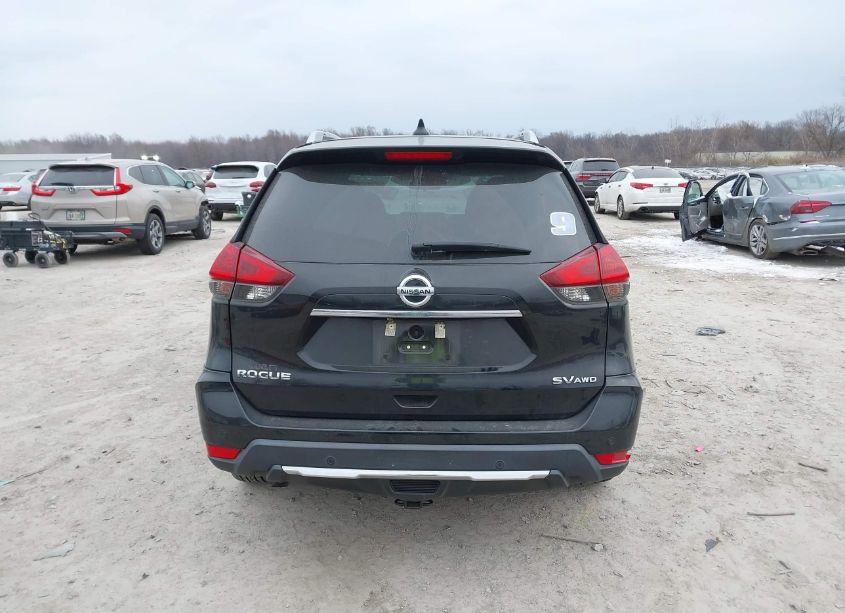 Photo 16 of 2019 Nissan Rogue SV (VIN 5N1AT2MV0KC801926)