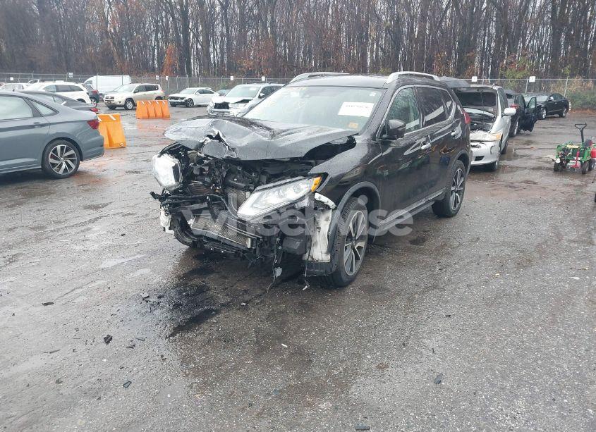 Photo 2 of 2019 Nissan Rogue SL (VIN 5N1AT2MV0KC802252)