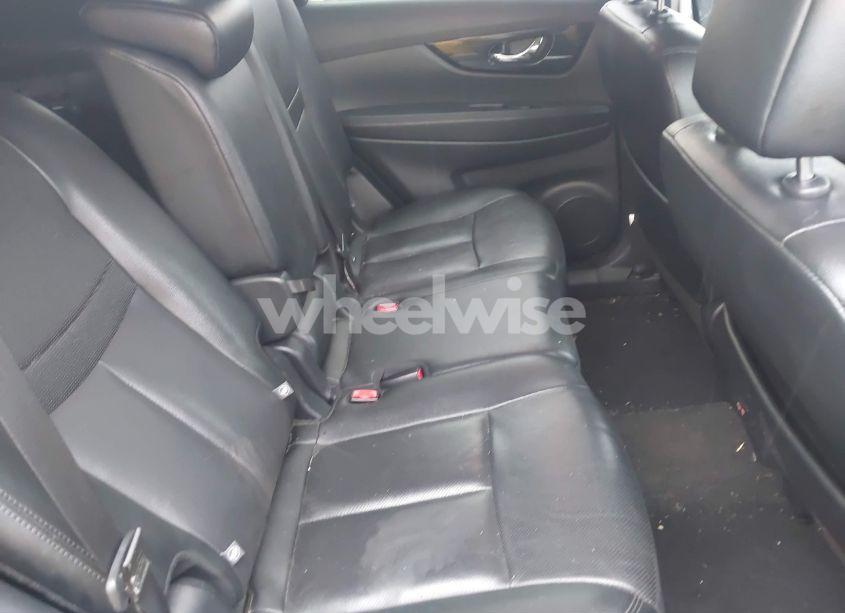 Photo 8 of 2019 Nissan Rogue SL (VIN 5N1AT2MV0KC802252)