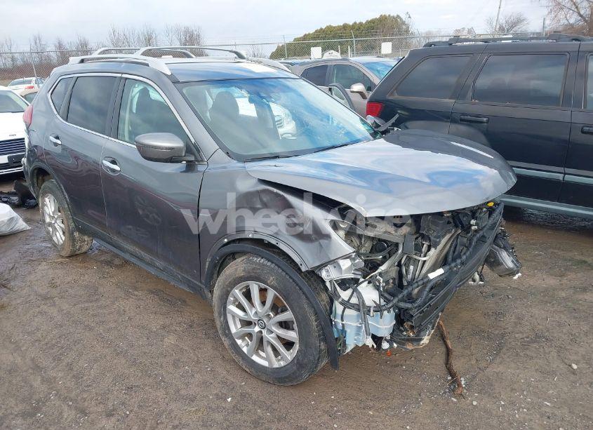 2019 Nissan Rogue S (VIN 5N1AT2MV0KC831363) main photo