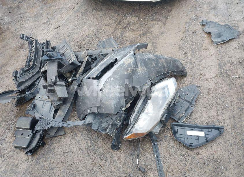 Photo 11 of 2019 Nissan Rogue S (VIN 5N1AT2MV0KC831363)