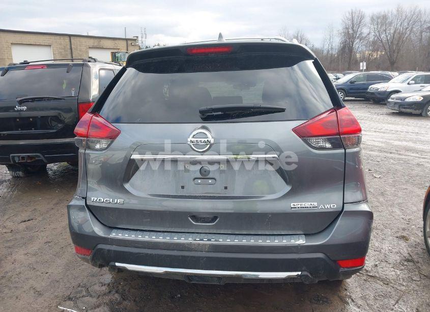 Photo 16 of 2019 Nissan Rogue S (VIN 5N1AT2MV0KC831363)