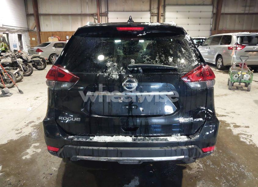 Photo 17 of 2019 Nissan Rogue S (VIN 5N1AT2MV0KC834067)