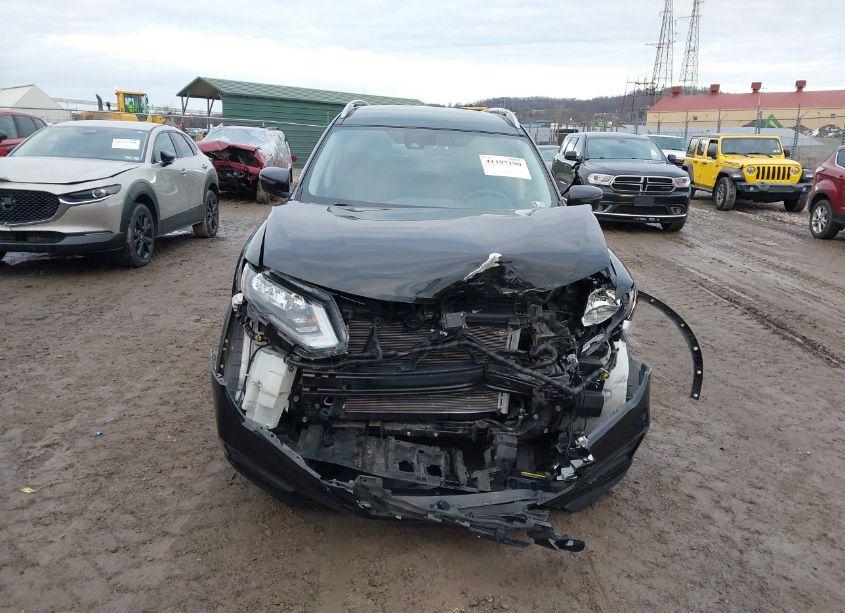 Photo 12 of 2019 Nissan Rogue S (VIN 5N1AT2MV0KC841245)