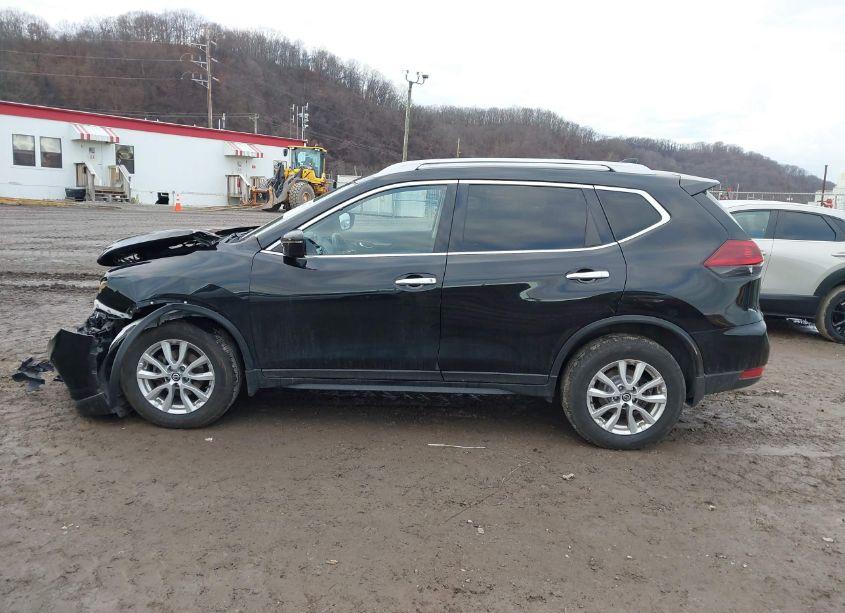 Photo 14 of 2019 Nissan Rogue S (VIN 5N1AT2MV0KC841245)