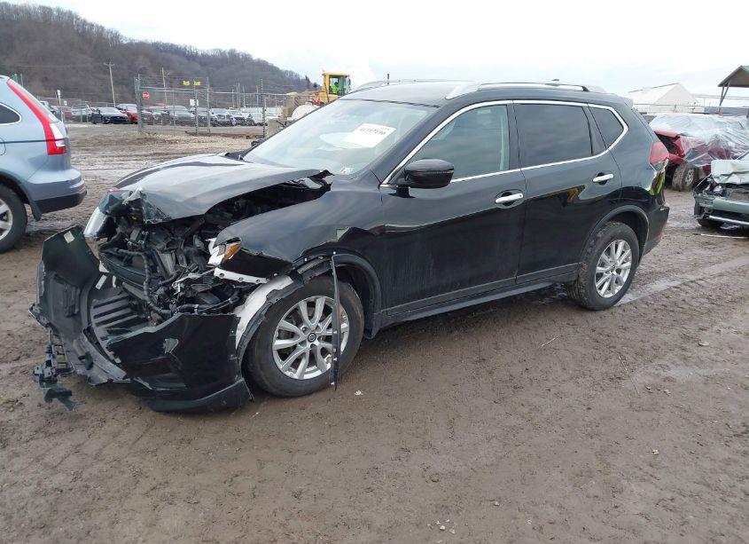 Photo 2 of 2019 Nissan Rogue S (VIN 5N1AT2MV0KC841245)