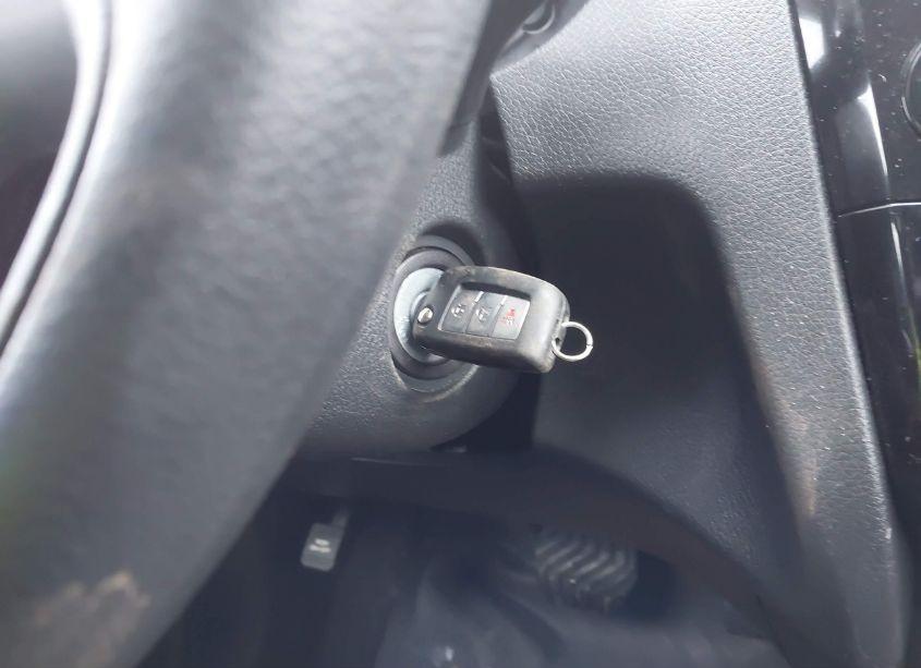 Photo 11 of 2019 Nissan Rogue S (VIN 5N1AT2MV0KC841732)