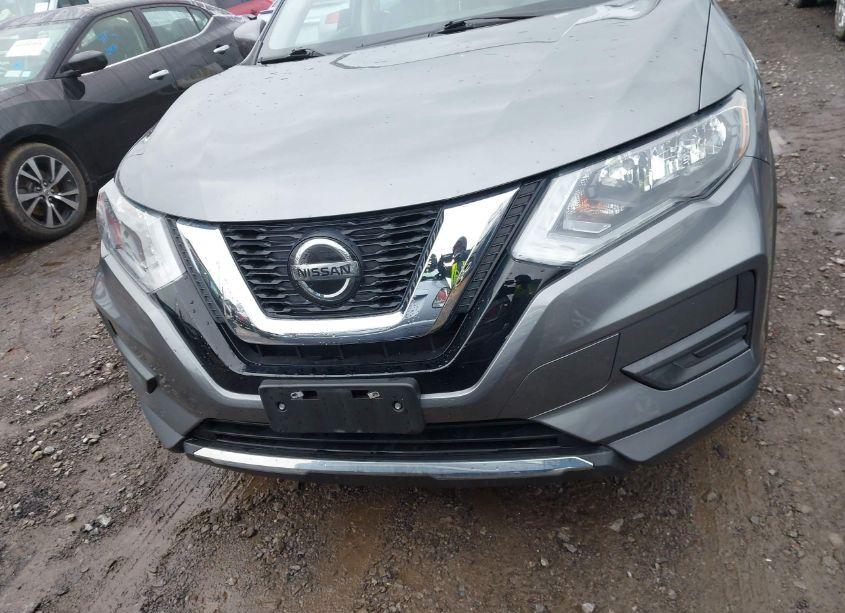 Photo 12 of 2019 Nissan Rogue S (VIN 5N1AT2MV0KC841732)