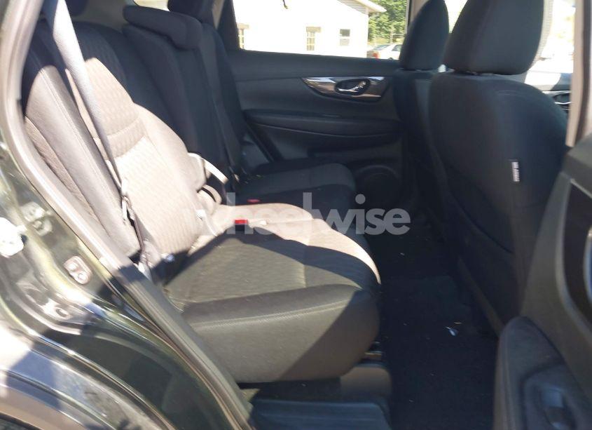 Photo 8 of 2020 Nissan Rogue SV INTELLIGENT AWD (VIN 5N1AT2MV0LC717414)