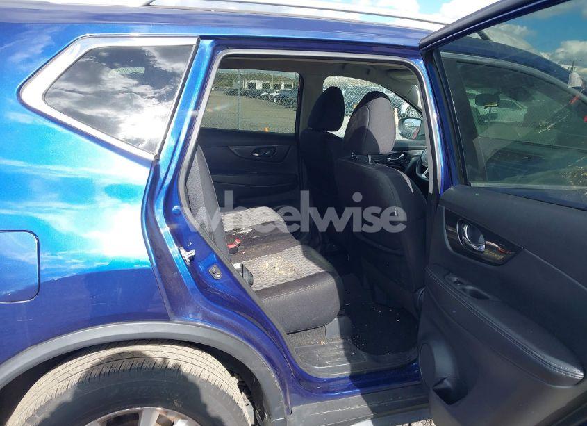 Photo 8 of 2020 Nissan Rogue S INTELLIGENT AWD (VIN 5N1AT2MV0LC719860)