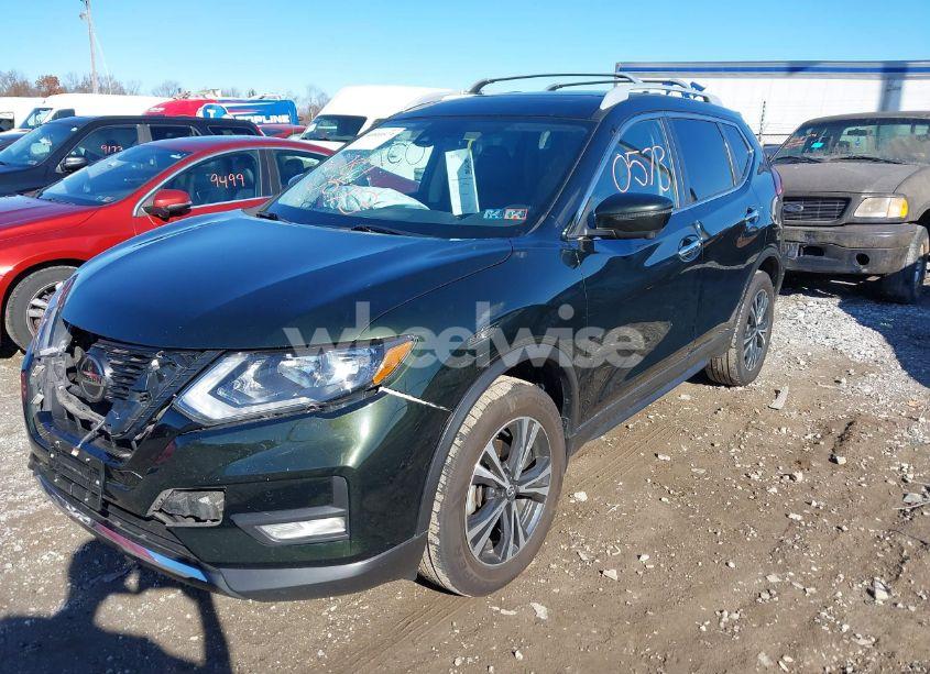 Photo 2 of 2020 Nissan Rogue SV INTELLIGENT AWD (VIN 5N1AT2MV0LC749201)