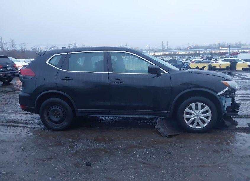 Photo 13 of 2020 Nissan Rogue S INTELLIGENT AWD (VIN 5N1AT2MV0LC751093)