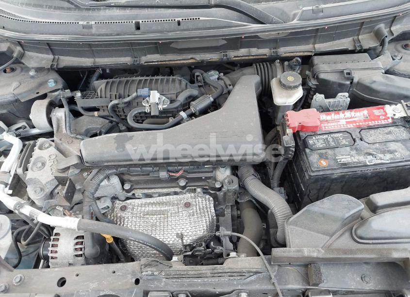 Photo 10 of 2020 Nissan Rogue S INTELLIGENT AWD (VIN 5N1AT2MV0LC778617)