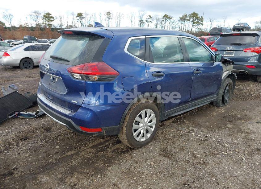 Photo 4 of 2020 Nissan Rogue S INTELLIGENT AWD (VIN 5N1AT2MV0LC778617)