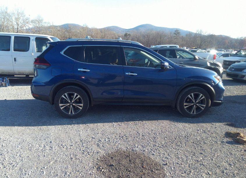 Photo 13 of 2020 Nissan Rogue SV INTELLIGENT AWD (VIN 5N1AT2MV0LC778648)