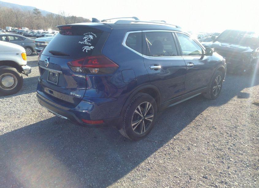 Photo 4 of 2020 Nissan Rogue SV INTELLIGENT AWD (VIN 5N1AT2MV0LC778648)