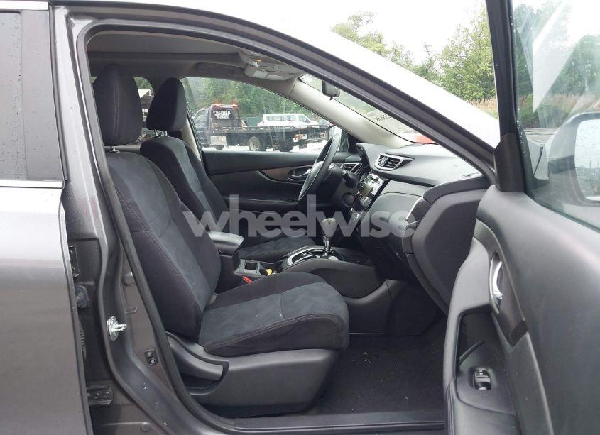 Photo 5 of 2014 Nissan Rogue SV (VIN 5N1AT2MV1EC872394)