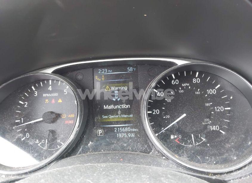 Photo 7 of 2015 Nissan Rogue SL (VIN 5N1AT2MV1FC758252)