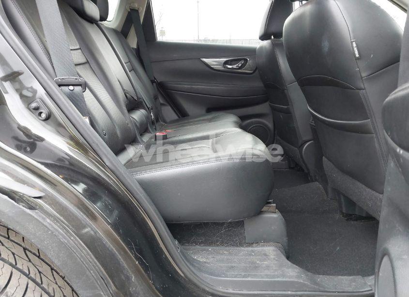 Photo 8 of 2015 Nissan Rogue SL (VIN 5N1AT2MV1FC758252)