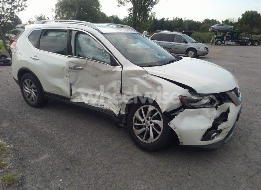 2015 Nissan Rogue SL (VIN 5N1AT2MV1FC772412) main photo