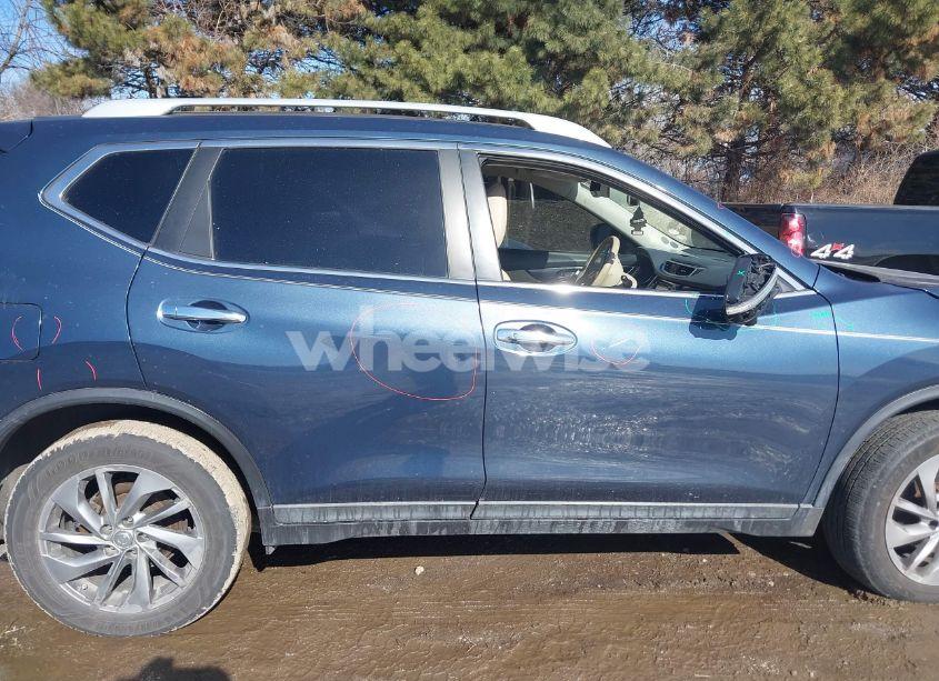 Photo 13 of 2015 Nissan Rogue SL (VIN 5N1AT2MV1FC808521)