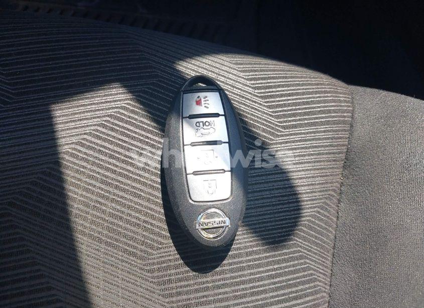 Photo 11 of 2015 Nissan Rogue SV (VIN 5N1AT2MV1FC840160)