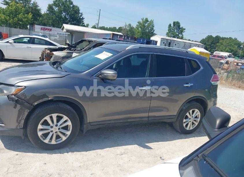 Photo 14 of 2015 Nissan Rogue SV (VIN 5N1AT2MV1FC840160)