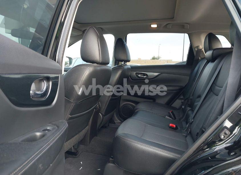 Photo 8 of 2015 Nissan Rogue SL (VIN 5N1AT2MV1FC915715)