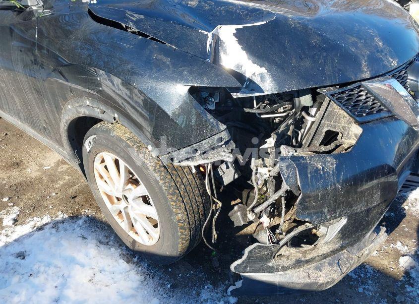 Photo 6 of 2015 Nissan Rogue SV (VIN 5N1AT2MV1FC916265)